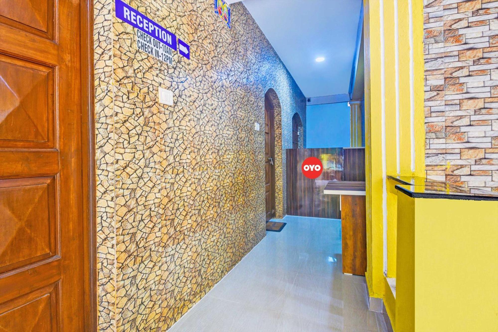 Peppy Guest House Calangute Luaran gambar